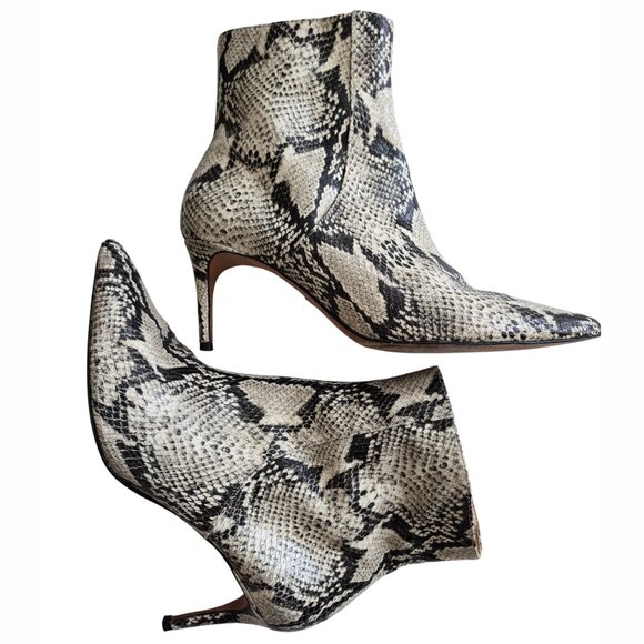 Schutz Bette Genuine Leather Snake Ankle Booties Low Heel Cream/Black Size 9.5 B - Picture 6 of 15